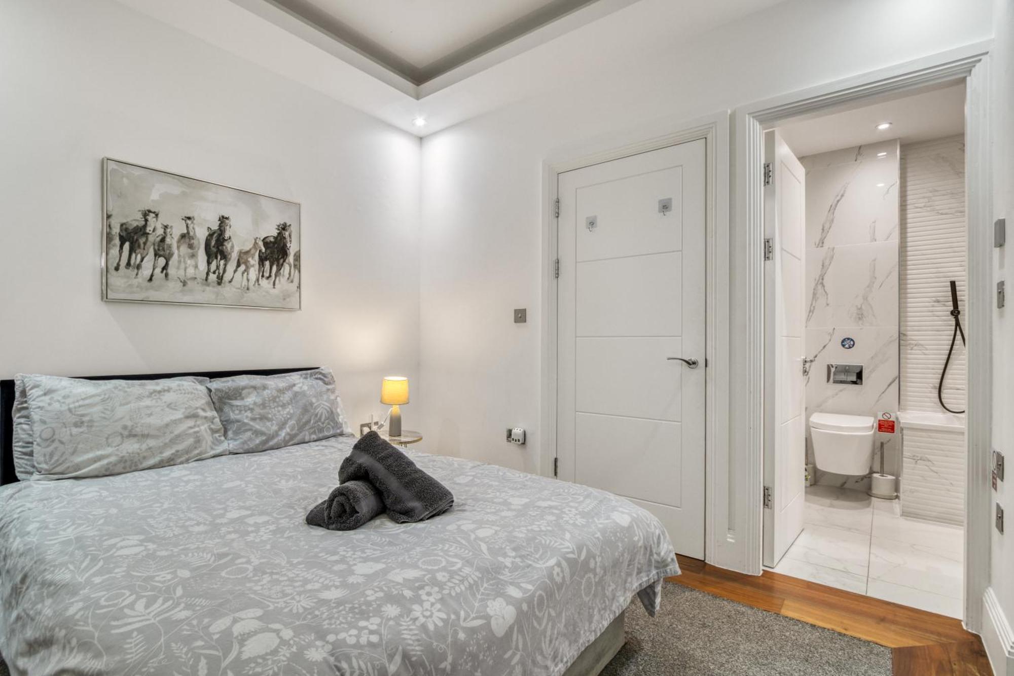 2 Bed 2 Bath Balcony View Wimbledon Tennis Villa London Exterior photo