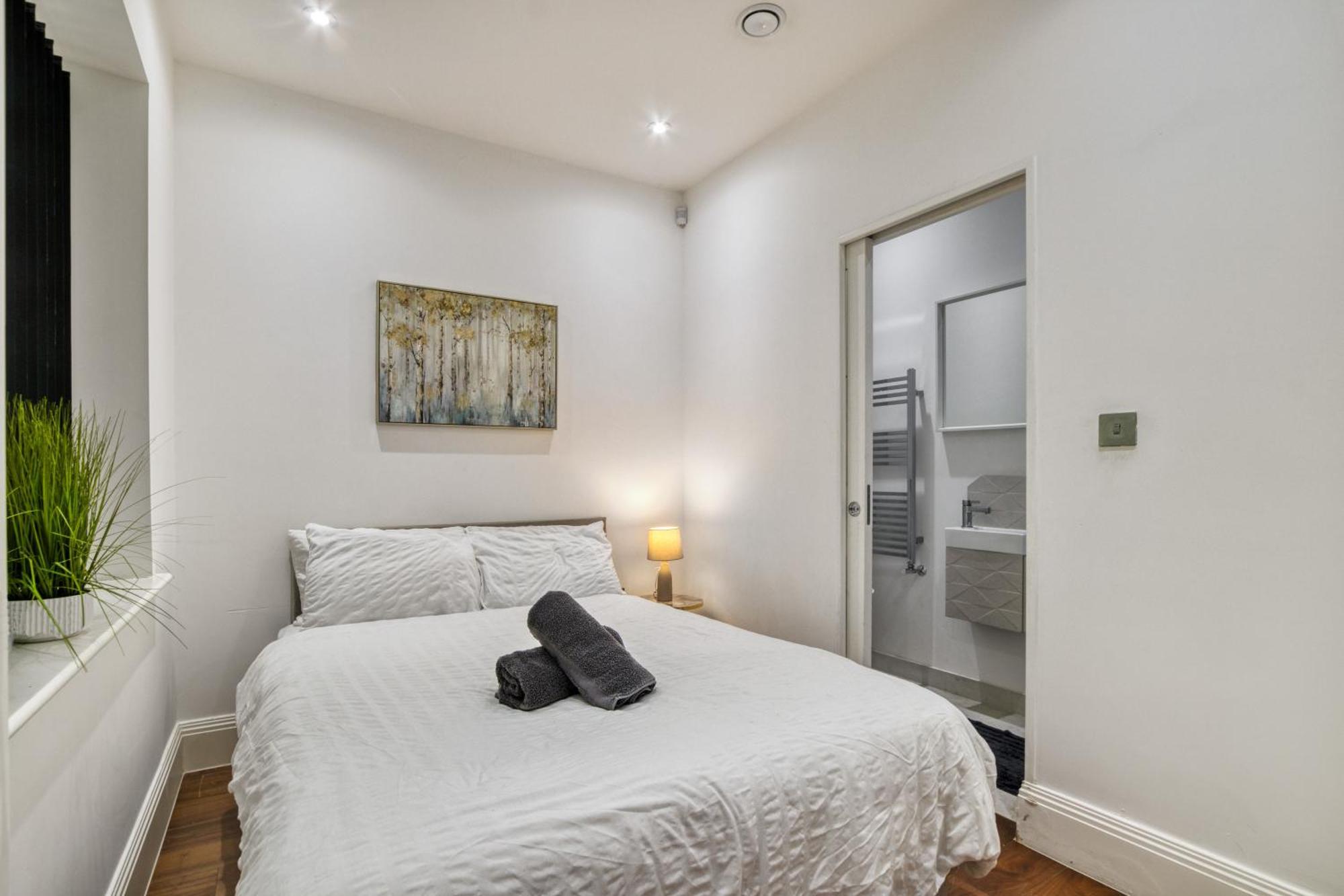 2 Bed 2 Bath Balcony View Wimbledon Tennis Villa London Exterior photo